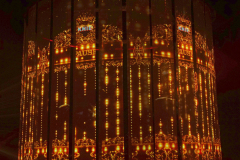 2026_Chandelier_Pause_10_hell_AL