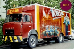 1987_Reklamewagen_01_on